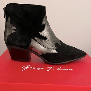 George Love NIB black suede ankle boots with metallic gunmetal insets, size IT38